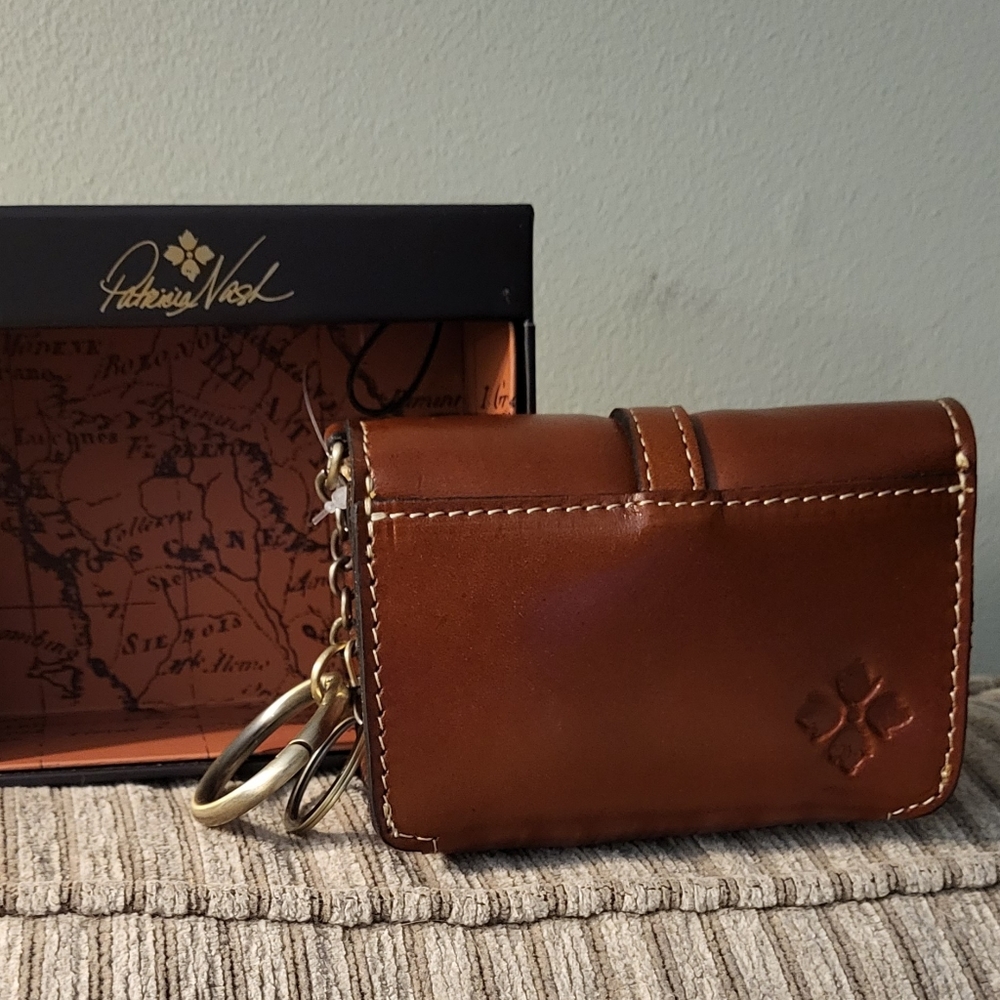 🎁Patricia Nashed Boxed Leather Mini Torri Wallet with Key Fob Bag Charm - Picture 7 of 14